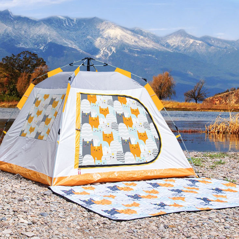 Kain Luar Ruangan ( Tenda / Kursi Pantai )